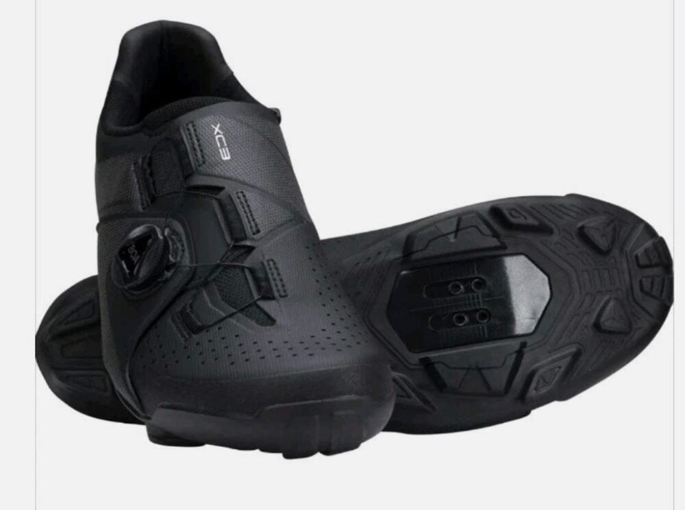 New SHIMANO SHXC300 Cycling Bike Shoes with Cleats Installed US Sz 11-11.5 EU 46